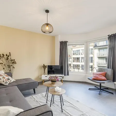 Daire Delightful Family At Only 50 Meters From The Beach / Panne A Cote De Panne