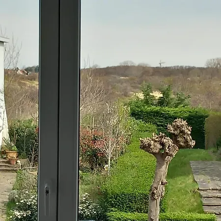 Delightful Family At Only 50 Meters From The Beach / Panne A Cote Daire De Panne